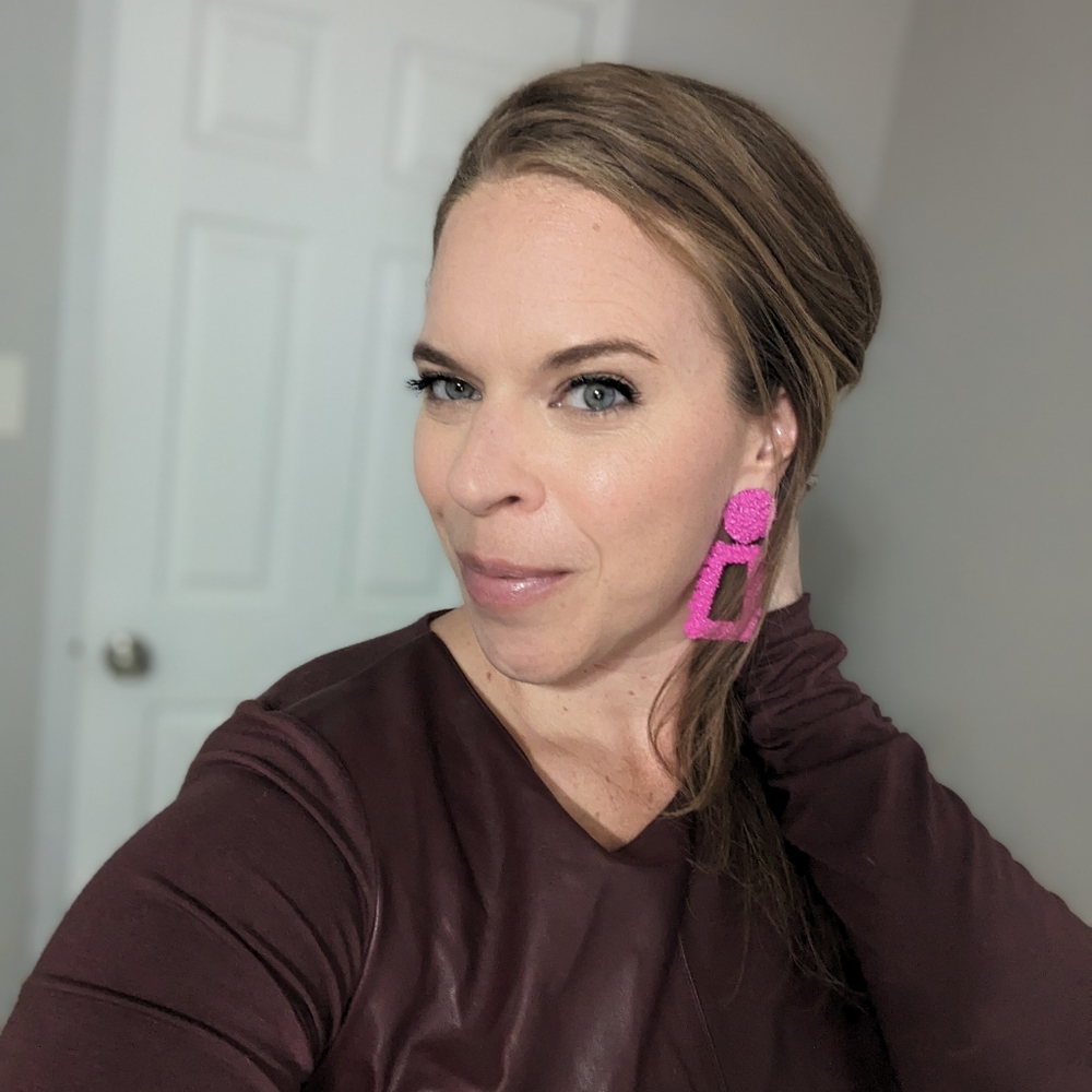 Meet your Posher, Kara